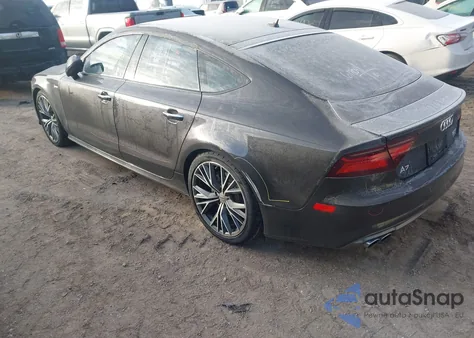 2016 Audi A7 3.0T Premium Plus z USA, uszkodzony, nr VIN WAUWGAFC0GN107511
